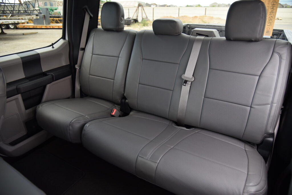 2018 Ford F-350   
Insert: Gray Leather
 Trim: Gray Vinyl 
 Product: Genuine Leather
