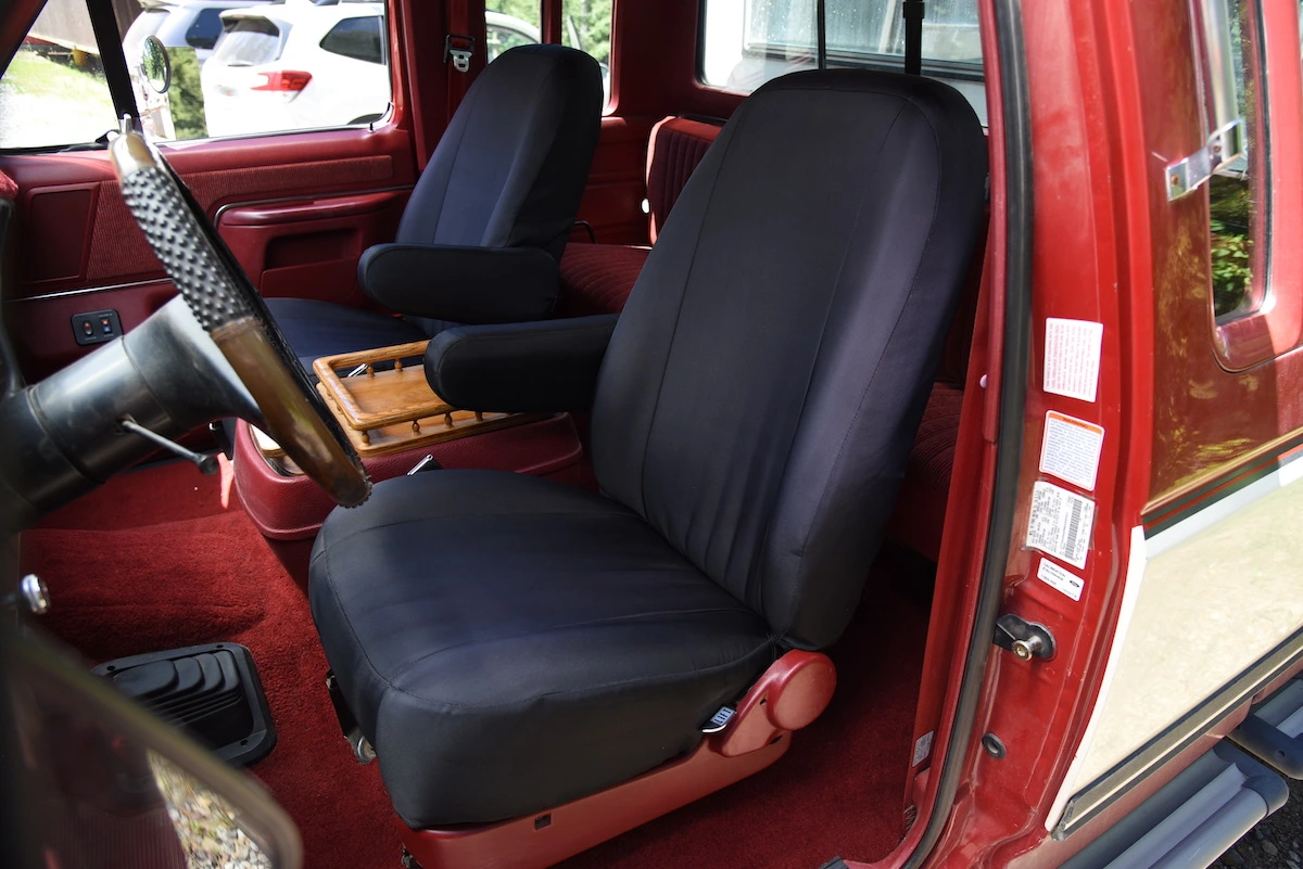 1991 Ford F250
Insert: Black
 Trim: Black
Product: Canvas - Bronze Series