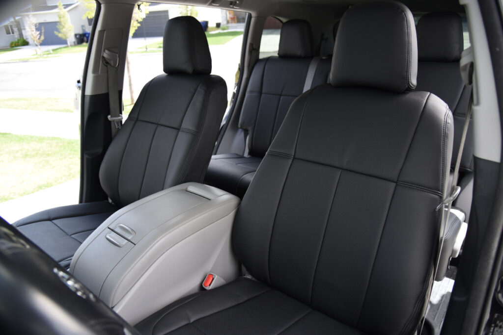 2014 Toyota Highlander front and rear seats with black genuine leather seat covers