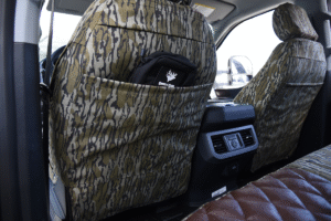 2026 Ford F-350


Insert: Brown Ostrich Diamond Stitch 
 Trim: Mossy Oak Bottomland

Product: Camo - Gold Series