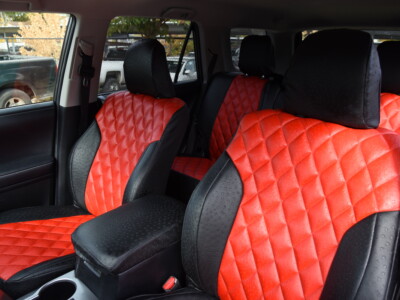 <b>
2019 Toyota 4Runner
</b>
  <br>
         Insert: Red Ostrich E11 Diamond (Sim. Leather)
  </br>Trim: Black Ostrich E01 (Sim. Leather)
</br>Product: Exotic - Gold Series | Covers and Camo