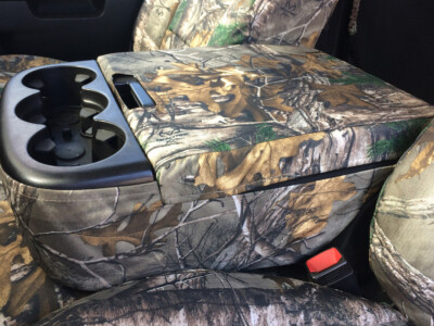 <b>
2011 Chevy Silverado 2500
</b>
  <br>
         Insert: Insert: Realtree Xtra C63 (Canvas)
  </br>Trim: Realtree Xtra C63 (Canvas)
<br>Product: Camo - Gold Series </br> | Covers and Camo