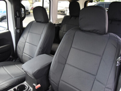 <b>
2019 Jeep Wrangler
</b>
  <br>
         Insert: Black Dura EZ-Care D01 (Canvas)
  </br>Trim: Black Dura EZ-Care D01 (Canvas)
<br> Product: Canvas - Gold Series </br> | Covers and Camo