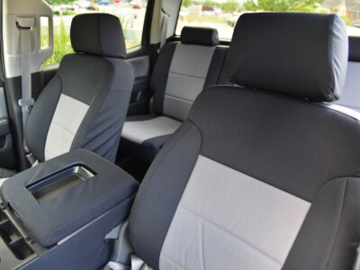 <b>
2015 Chevy Silverado 2500
</b>
  <br>
         Insert: Charcoal Dura EZ-Care D01 (Canvas)
  </br>Trim: Black Dura EZ-Care D01 (Canvas)
<br> Product: Canvas - Gold Series </br> | Covers and Camo