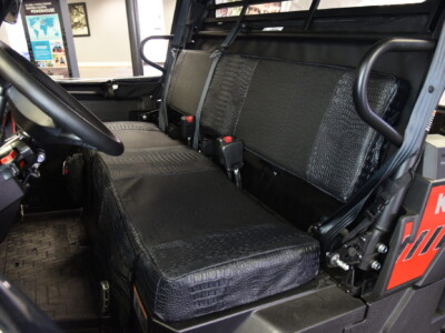 <b>
2020 Kawasaki Mule
</b>
<br>
Insert: Black Ostrich E01 (Sim. Leather)
</br>Trim: Midnight Croc E43 (Sim. Leather)
</br>Product: UTV UTV Exotic Seat Covers 6