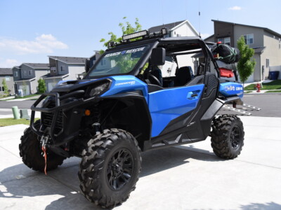 2023 Can-Am Commander with Black Dura EZ-Care and Sirphis Undertow UTV seat covers installed