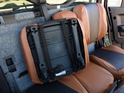 <b>
2023 Can-Am Defender
</b>
<br>
Insert: Black Ostrich E01 (Sim. Leather)
</br>Trim: Saddle Ostrich E02 (Sim. Leather)
<br> Product: UTV </br> | Covers and Camo