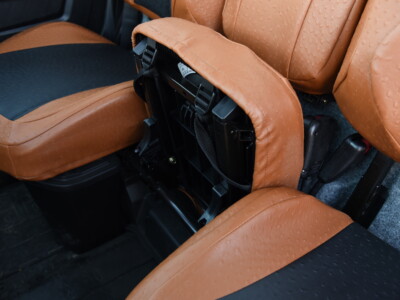 <b>
2023 Can-Am Defender
</b>
  <br>
         Insert: Black Ostrich E01 (Sim. Leather)
  </br>Trim: Saddle Ostrich E02 (Sim. Leather)
<br> Product: UTV </br> | Covers and Camo