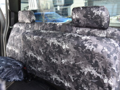 <b>
2009 GMC Sierra 2500
</b>
  <br>
         Insert: TrueTimber Urban C81 (Canvas)
  </br>Trim: TrueTimber Urban C81 (Canvas)
<br>Product: Camo - Gold Series </br> | Covers and Camo