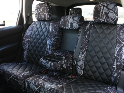 <b>
2018 Nissan Pathfinder
</b>
  <br>
         Insert: Black Sof-Touch S01 Diamond (Sim. Leather) 
  </br>Trim: Sirphis® Harvest Moon® C52 (Canvas)
</br>Product: Camo - Gold Series | Covers and Camo