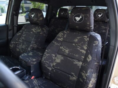 <b>
2019 Toyota Tacoma
</b>
  <br>
         Insert: Multicam Black C80 (Canvas)
  </br>Trim: Multicam Black C80 (Canvas)
<br>Product: Camo - Gold Series </br> | Covers and Camo