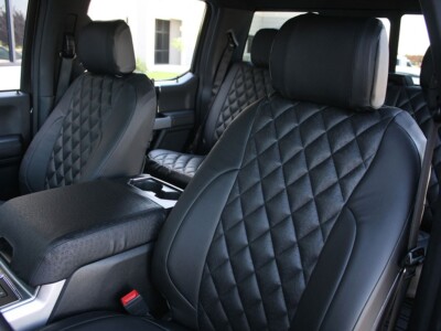 <b>
2020 Ford F150
</b>
  <br>
         Insert: Black Ostrich E01 Diamond (Sim. Leather)
  </br>Trim: Black Sof-Touch S01 (Sim. Leather)
<br>Product: Exotic - Gold Series</br> | Covers and Camo