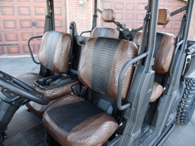 <b>
2021 Can-Am Defender
</b>
  <br>
 	Insert: Midnight Croc E43 (Sim. Leather)
  </br>Trim: Java Croc E42 (Sim. Leather)
<br> Product: UTV</br> | Covers and Camo