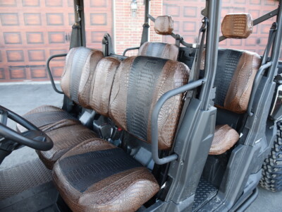 <b>
2021 Can-Am Defender
</b>
  <br>
 	Insert: Midnight Croc E43 (Sim. Leather)
  </br>Trim: Java Croc E42 (Sim. Leather)
<br> Product: UTV </br> | Covers and Camo