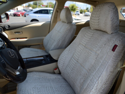 <b>
2015 Lexus RX350
</b>
  <br>
         Insert: Bone Croc E41 (Sim. Leather)
  </br>Trim: Bone Croc E41 (Sim. Leather)
<br>Product: Exotic - Gold Series</br> | Covers and Camo