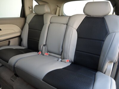 <b>
2012 Acura MDX 
</b>
  <br>
         Insert: Black Ostrich E01 (Sim. Leather)
  </br>Trim: Medium Gray SofTouch S14 (Sim. Leather) 
</br>Product: Exotic - Gold Series Covers And Camo seat covers Black Ostrich and gray SofTouch simulated leather for Acura MDX Rear seats