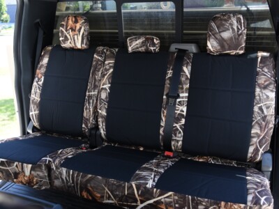 <b>
2022 Ford F-250
</b>
<br>
Insert: Black HD1000 (Canvas)
</br> Trim: Realtree Max-4 C64 (Canvas)
</br>Product: Camo - Gold Series | Covers and Camo