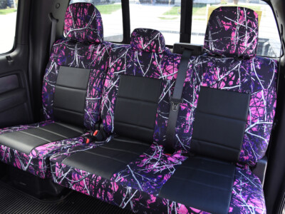 <b>
2014 Ford F-150</b>
  <br>
Insert: Black Perforated Sof-Touch L01 (Sim. Leather)
  </br>
Trim: Sirphis Muddy Girl C56 (Canvas)
<br> Product: Camo - Gold Series </br> | Covers and Camo