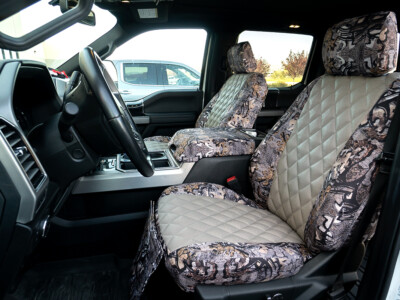<b>
2021 Ford F250
</b>
  <br>
         Insert: Sandstone Ostrich (with Diamond Stitching) 
  </br>Trim: Goldberg Bone N Stone (C74)
<br> Product: Camo - Gold Series </br> | Covers and Camo