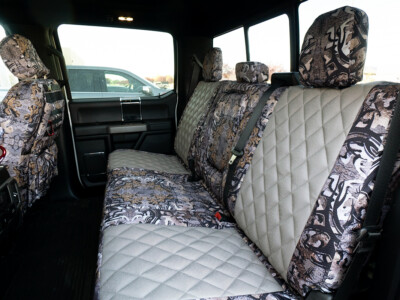 <b>
2021 Ford F250
</b>
  <br>
         Insert: Sandstone Ostrich E35 (with Diamond Stitching) 
  </br>Trim: Goldberg Bone N Stone (C74)
<br> Product: Camo - Gold Series </br> | Covers and Camo