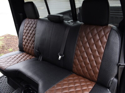 <b>
2022 RAM 2500
</b>
  <br>
         Insert: Brown Ostrich E04 Diamond (Sim. Leather)
  </br>Trim: Black Ostrich E01 (Sim. Leather)
</br>Product: Exotic - Gold Series | Covers and Camo