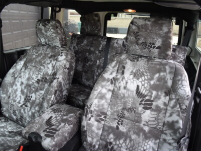 <b>
2015 Jeep Wrangler
</b>
<br>
Insert: Kryptek Raid C72 (Canvas)
</br>Trim: Kryptek Raid C72 (Canvas)
</br>Product: Camo - Gold Series | Covers and Camo