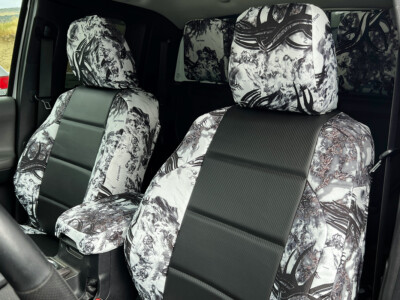 <b>
2018 Toyota Tacoma
</b>
  <br>
         Insert: Black Carbon Fiber F01 (Sim. Leather)
  </br>Trim: Goldberg Arctikon C73 (Canvas)
<br>Product: Camo - Gold Series </br> | Covers and Camo