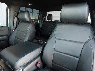 <b>
2021 Ford F-150
</b>
  <br>
         Insert: Black Carbon Fiber F01 (Sim. Leather)
  </br>Trim:  Black Sof-Touch S01 (Sim. Leather)
</br>Product: Sim. Leather - Gold Series | Covers and Camo