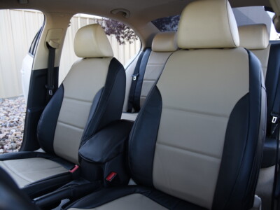 <b>
2012 Volkswagen Jetta 
</b>
  <br>
         Insert: Sandstone Perforated Sof-Touch L35 (Sim. Leather)
  </br>Trim: Black Sof-Touch S01 (Sim. Leather)
<br>Product: Sim. Leather - Gold Series</br> | Covers and Camo