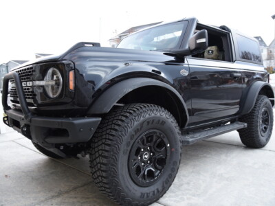 <b>
2023 Ford Bronco
</b>
<br>
Insert: Brown Ostrich Diamond (Sim. Leather)
</br> Trim: MultiCam Original (Canvas)
</br> Product: Camo - Gold Series | Covers and Camo