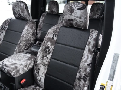<b>
2023 Jeep Gladiator
</b>
<br>
Insert: Black Ostrich E01 (Sim. Leather)
</br>Trim: Kryptek Raid C72 (Canvas)
</br> Product: Camo - Gold Series | Covers and Camo
