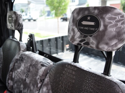 <b>2024 Polaris Ranger 1500 
</b>
<br>
 Insert: Ebony Croc (Sim. Leather)
</br> Trim: Kryptek Raid (Canvas)
</br> Product: : UTV | Covers and Camo