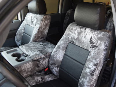 <b>
2016 Ford F-250
</b>
<br>
Insert: Black Ostrich E01 (Sim. Leather)
</br>Trim: Kryptek Raid C72 (Canvas)
</br>Product: Camo - Gold Series | Covers and Camo
