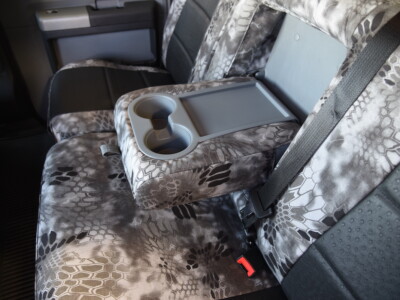 <b>
2016 Ford F-250
</b>
  <br>
         Insert: Black Ostrich E01 (Sim. Leather) 
  </br>Trim: Kryptek Raid C72 (Canvas)
</br>Product: Camo - Gold Series | Covers and Camo